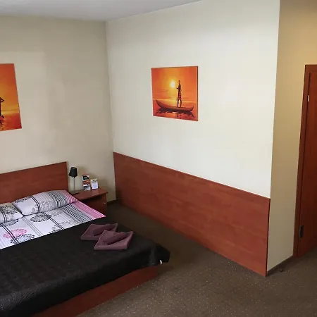 Hostel Stacja Grand *