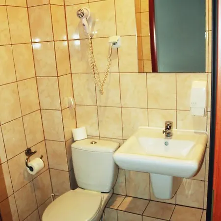 אכסניה Stacja Grand שצ'צ'ין